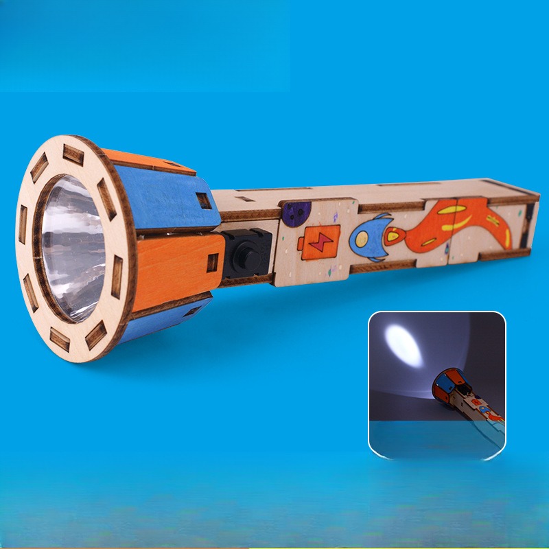 DIY Wooden Flashlight Kit Educ - Diy Electronics Projects For Kids reseña y precio